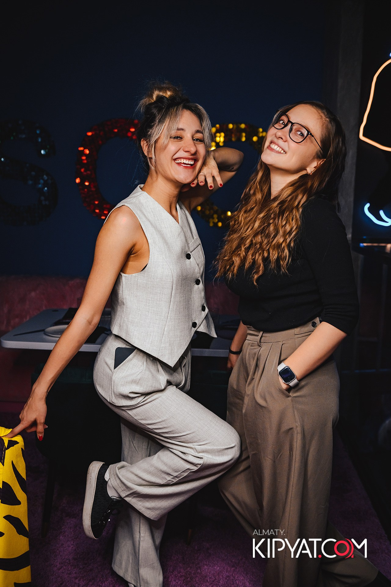 ВЫСТУПЛЕНИЕ ГРУППЫ ВИРУС SANTA BARBARA. КИПЯТКОМ АЛМАТЫ!