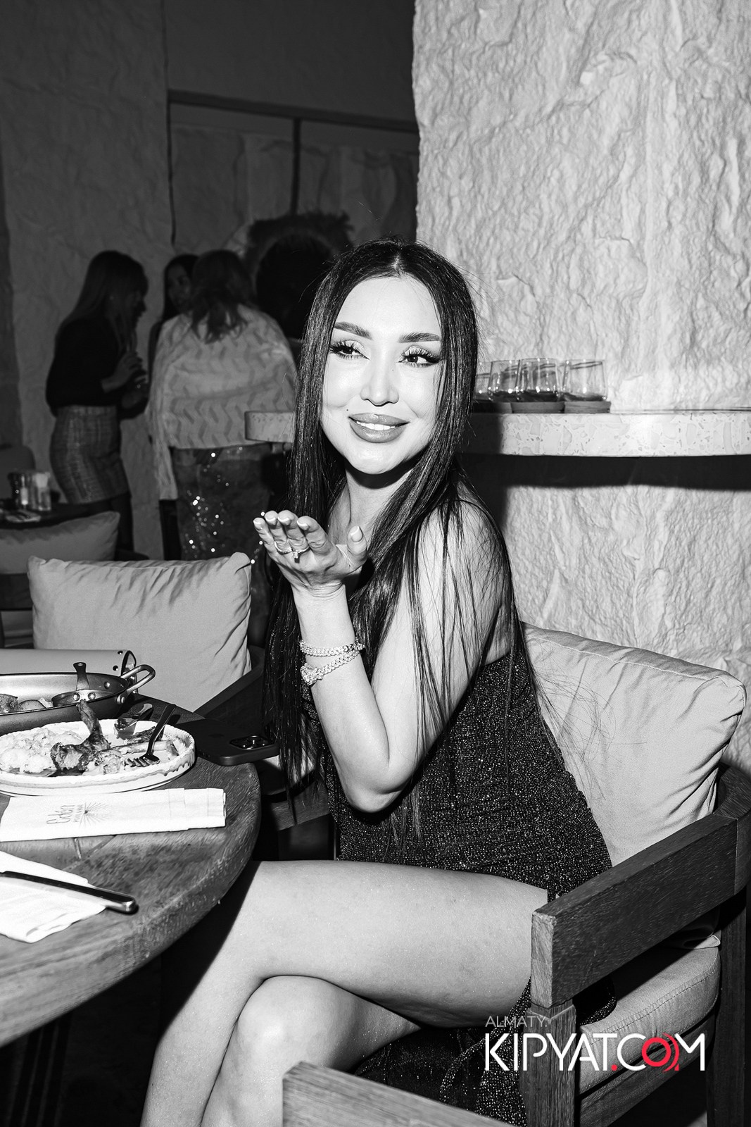 EDEN BAR & RESTAURANT. КИПЯТКОМ АЛМАТЫ!