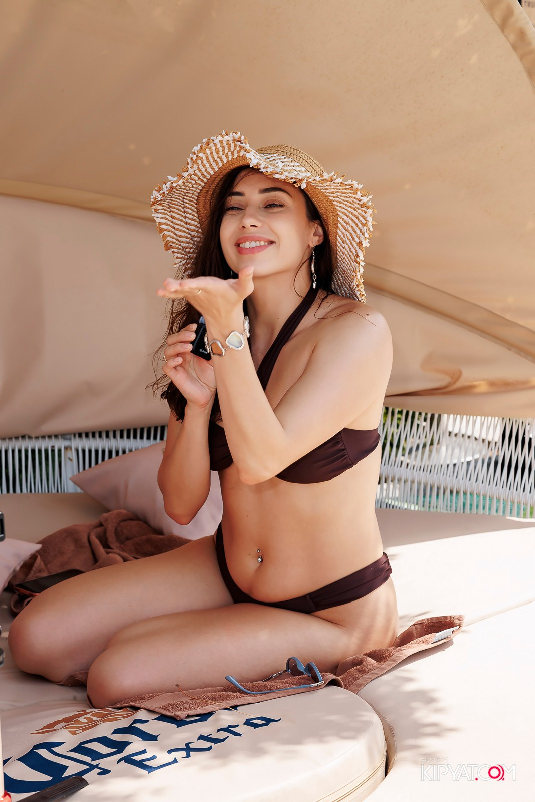 ЗАКРЫТАЯ ВЕЧЕРИНКА В ЧЕСТЬ ОТКРЫТИЯ СЕЗОНА SUMMER POOL BRUNCH. КИПЯТКОМ АЛМАТЫ! Фотосъемка мероприятий в Алматы