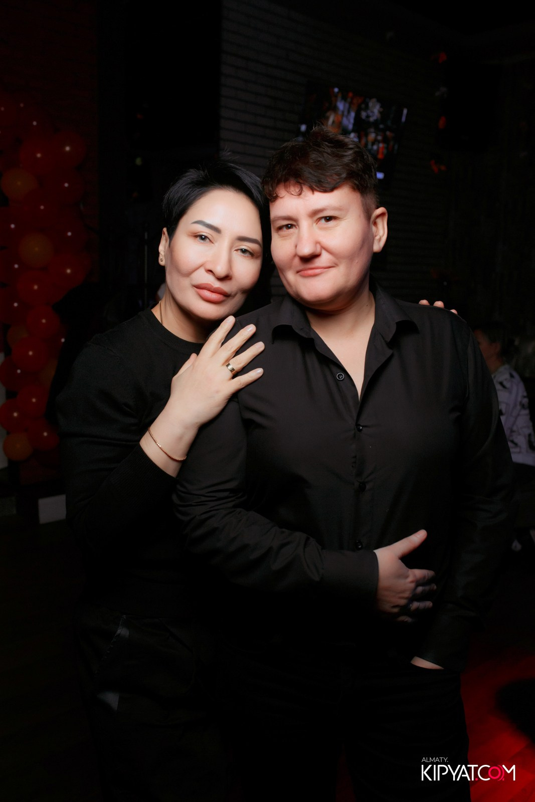 THE WALL STREET. КИПЯТКОМ АЛМАТЫ!