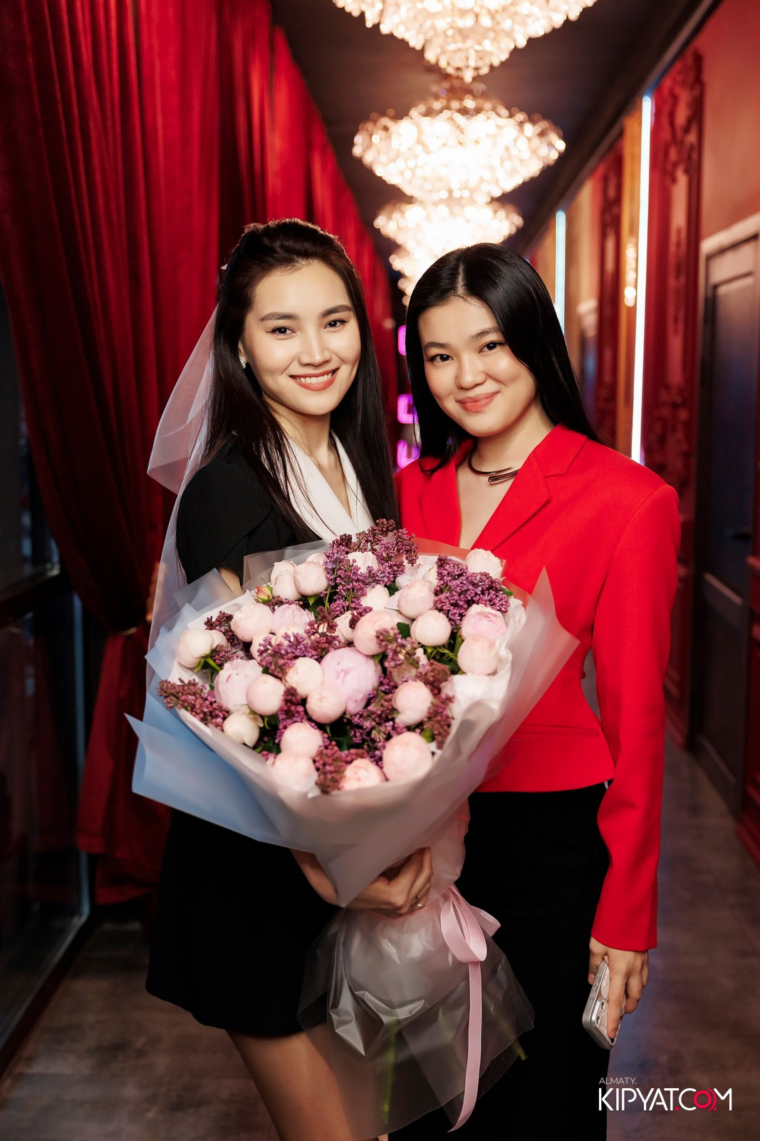 ЗАЯ, НА БИС. КИПЯТКОМ АЛМАТЫ! Фотосъемка мероприятий в Алматы