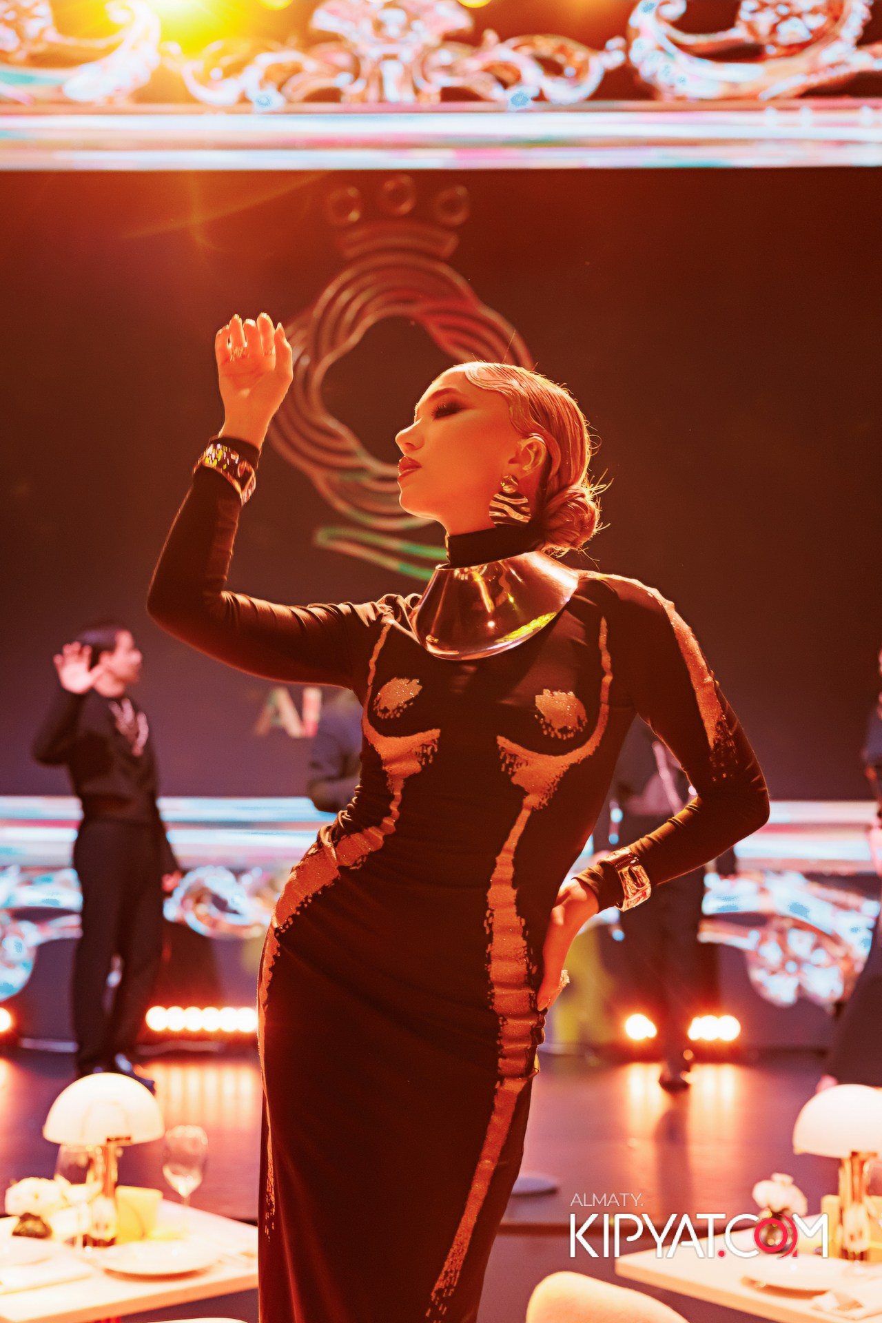 QUEEN. КИПЯТКОМ АЛМАТЫ!