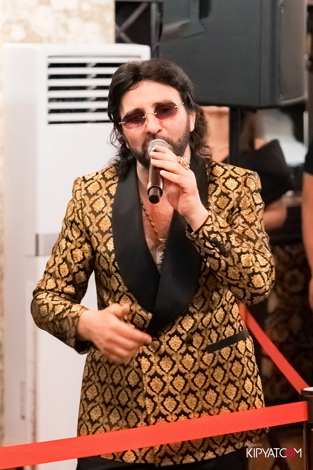 РЕСТОРАН МАРЬИНА РОЩА. КИПЯТКОМ АЛМАТЫ!