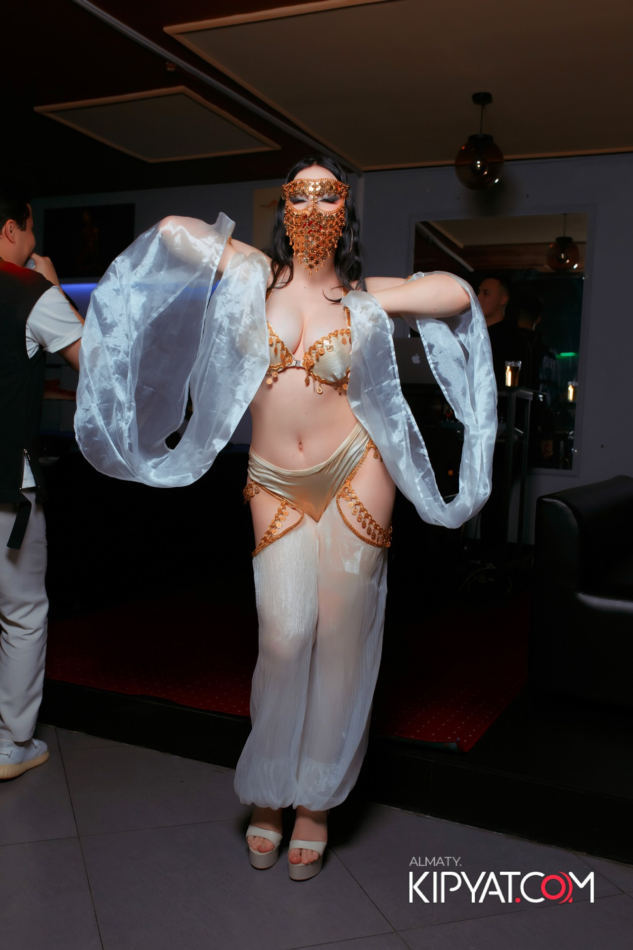 DOS1-BAR. КИПЯТКОМ АЛМАТЫ!