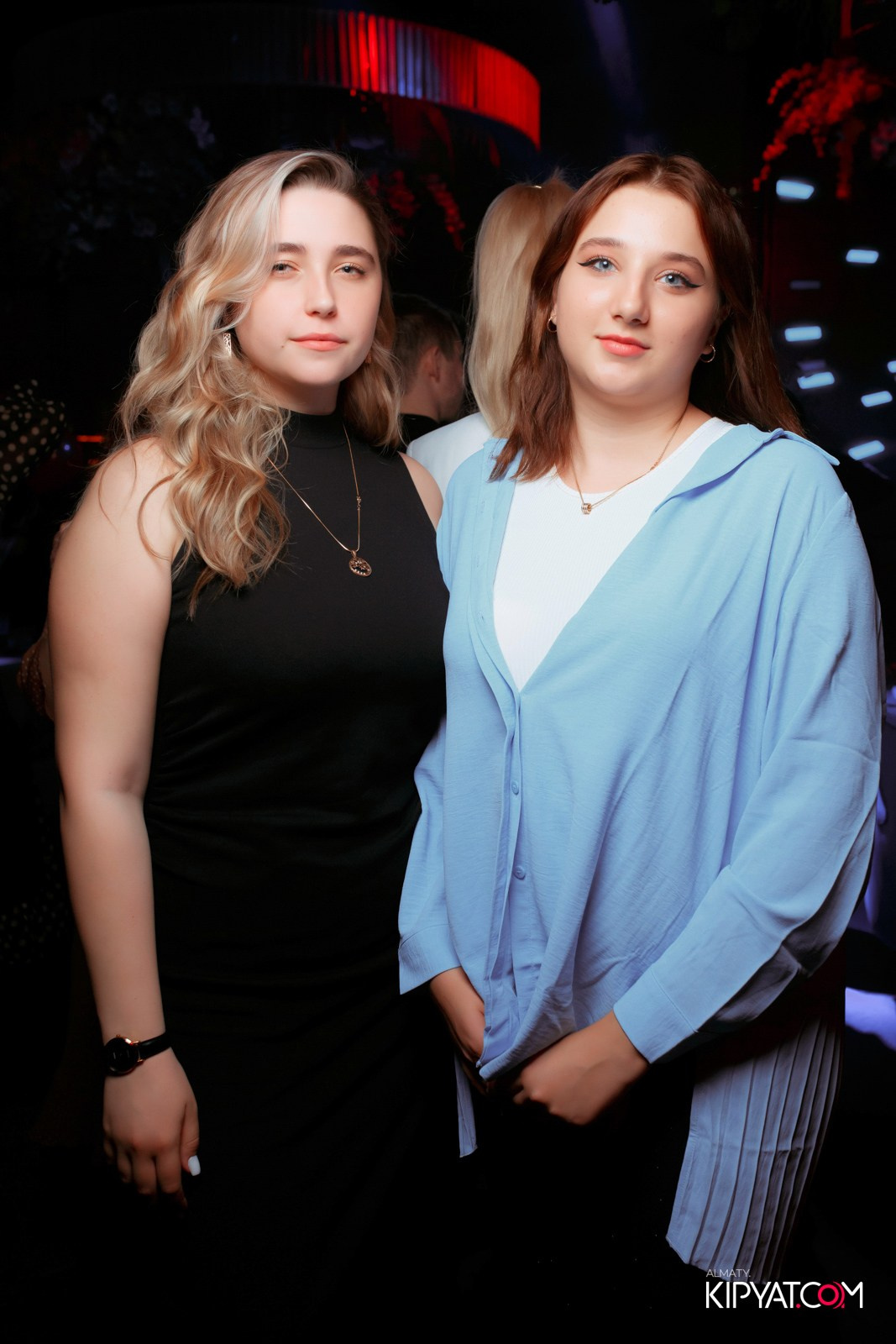 FRIENDS BAR & TERRACE. КИПЯТКОМ АЛМАТЫ!