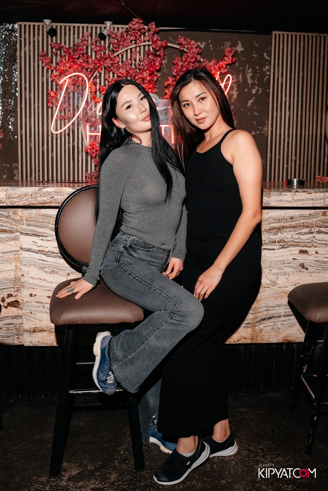 МУЗЫКАЛЬНОЕ ЛОТО В HIT RETRO. КИПЯТКОМ АЛМАТЫ!