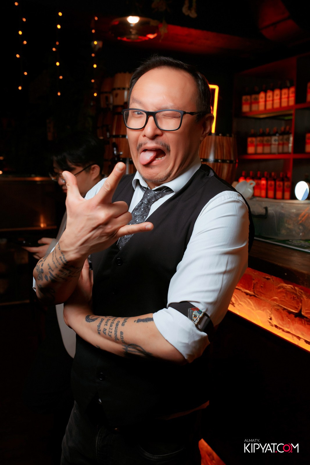 MUNCHEN PUB NA PANFILOVA. КИПЯТКОМ АЛМАТЫ!