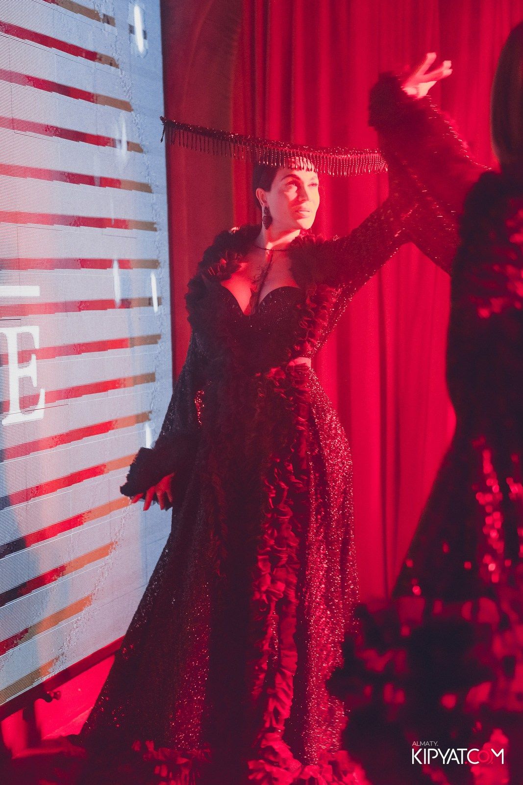 LAUREATE GRANDE CAFE. КИПЯТКОМ АЛМАТЫ!