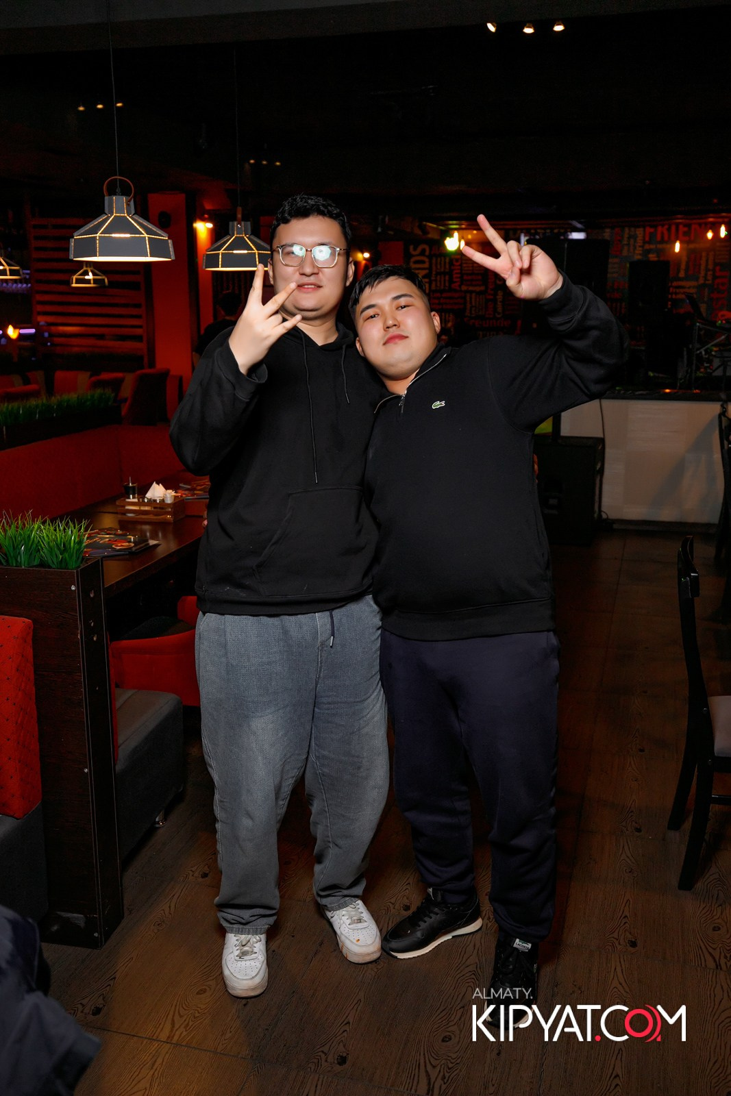 ШАШЛЫКОФФ. КИПЯТКОМ АЛМАТЫ!