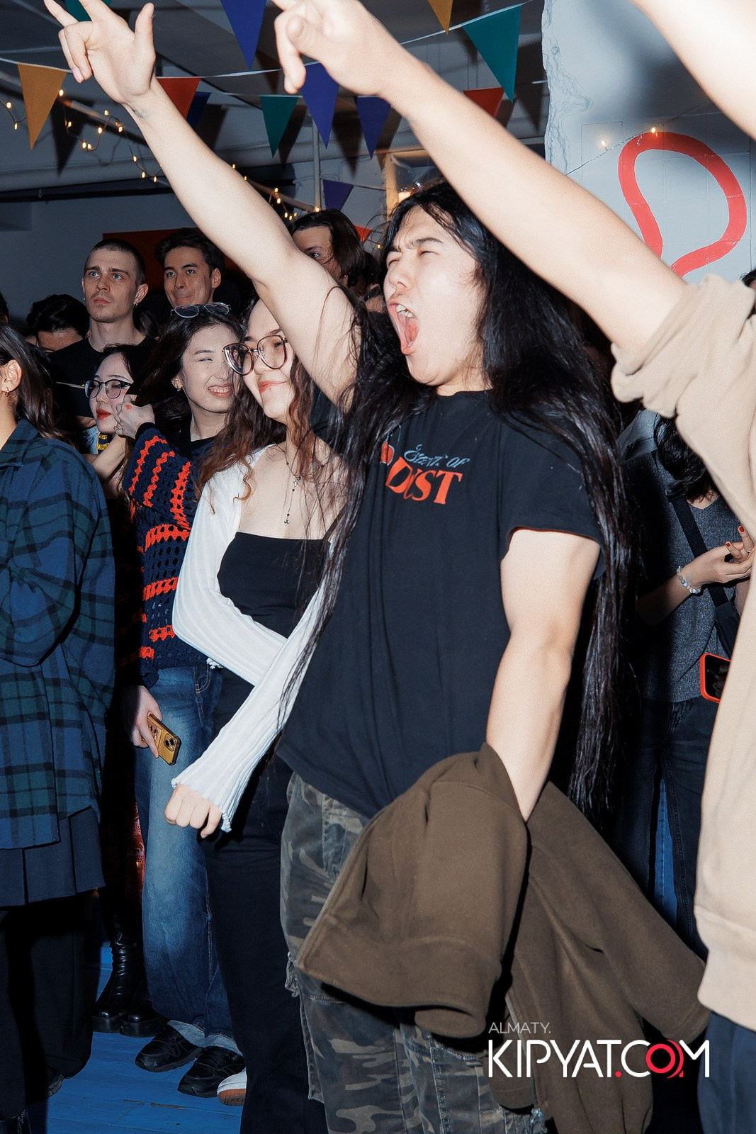 КОНЦЕРТ ГРУППЫ SARY В АЛМАТЫ. КИПЯТКОМ АЛМАТЫ!