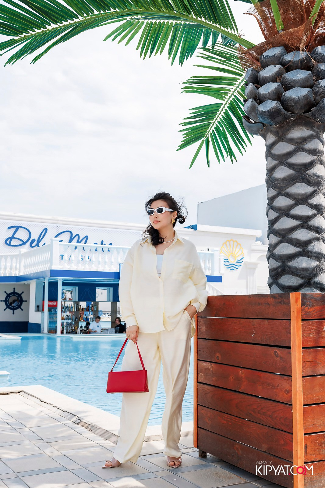 ЗАКРЫТАЯ ВЕЧЕРИНКА В ЧЕСТЬ ОТКРЫТИЯ СЕЗОНА SUMMER POOL BRUNCH. КИПЯТКОМ АЛМАТЫ! Фотосъемка мероприятий в Алматы