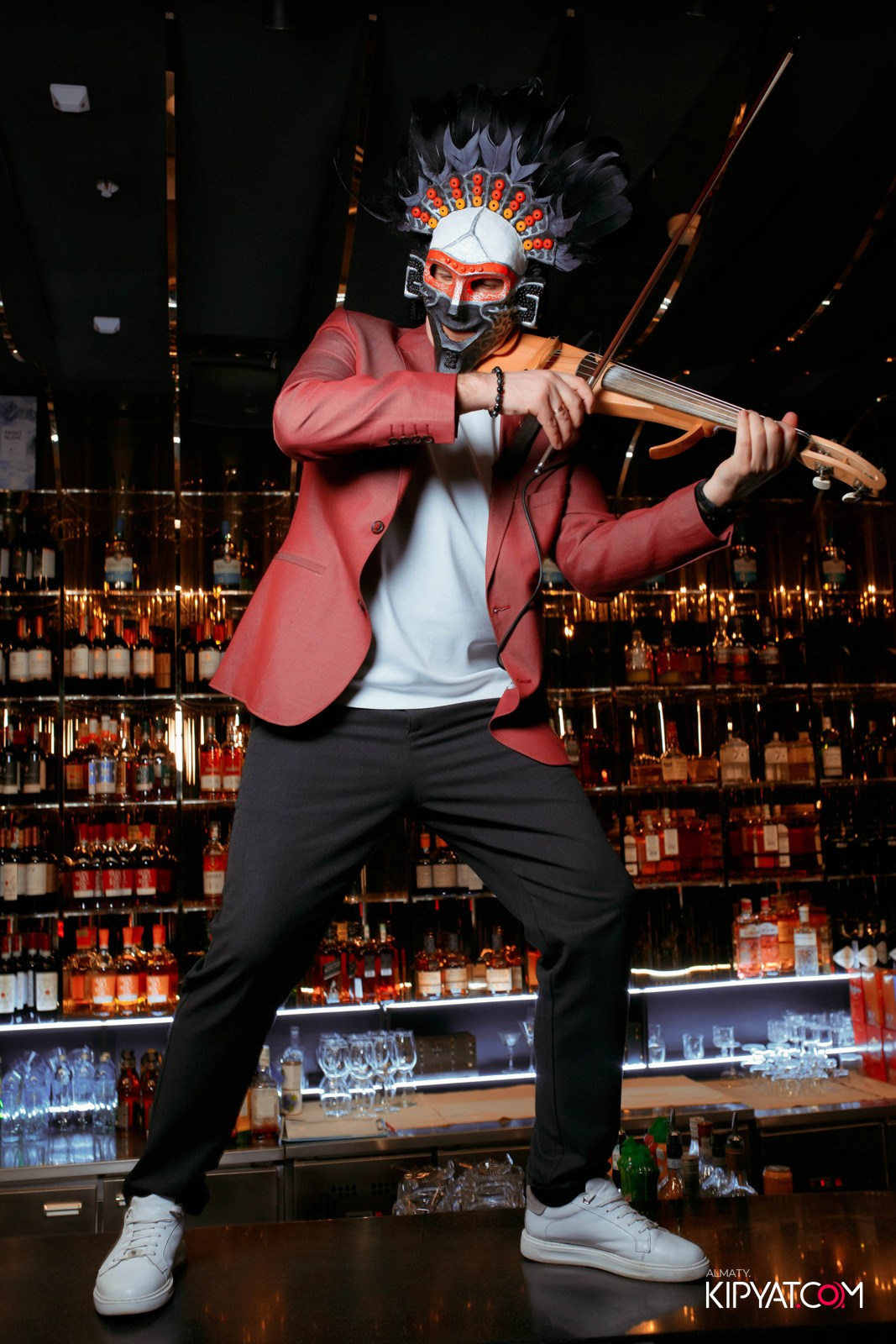 MOOD KARAOKE & TERRACE. КИПЯТКОМ АЛМАТЫ!