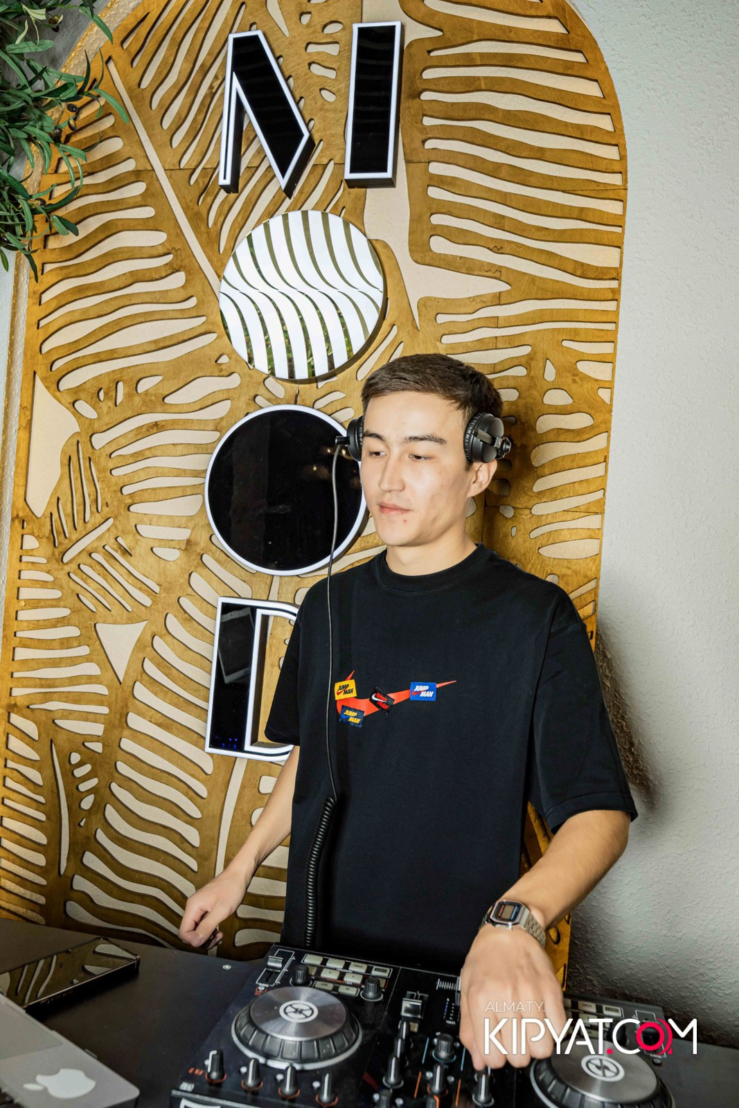 MOOD KARAOKE S TERRACE. КИПЯТКОМ АЛМАТЫ!