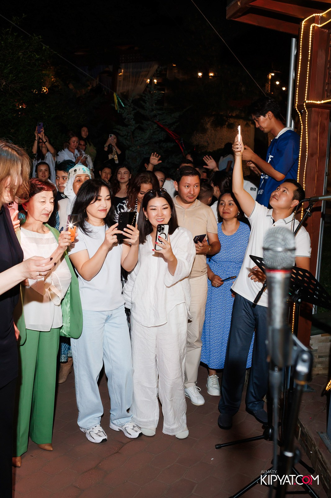 РЕСТОРАН УЧ ЛЯГАН. КИПЯТКОМ АЛМАТЫ!