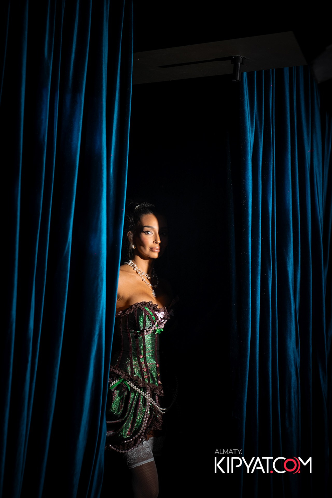 THE THEATER. КИПЯТКОМ АЛМАТЫ!