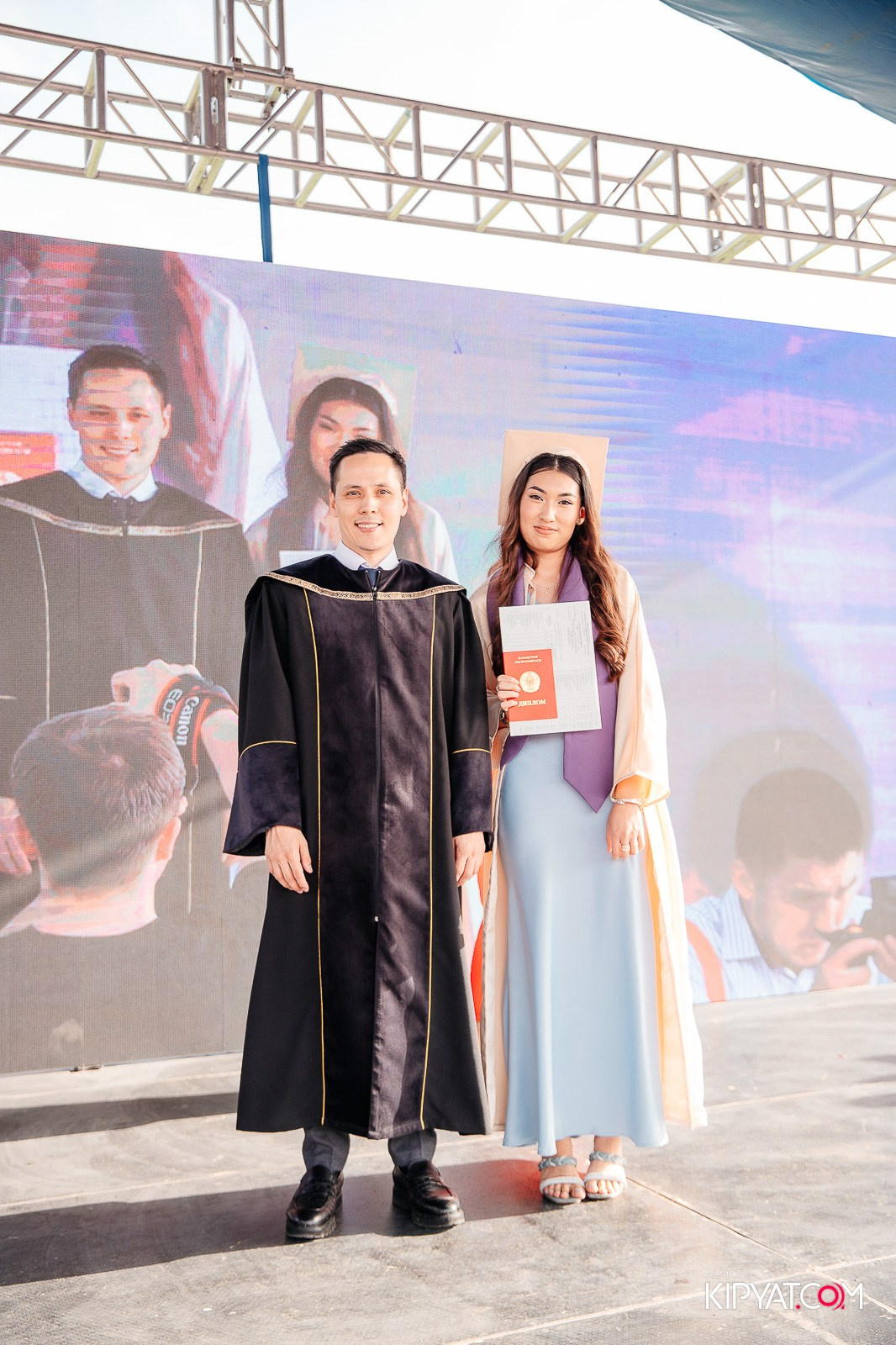 ВРУЧЕНИЕ ДИПЛОМОВ — НАРХОЗ КОЛЛЕДЖ. Part 3. КИПЯТКОМ АЛМАТЫ!