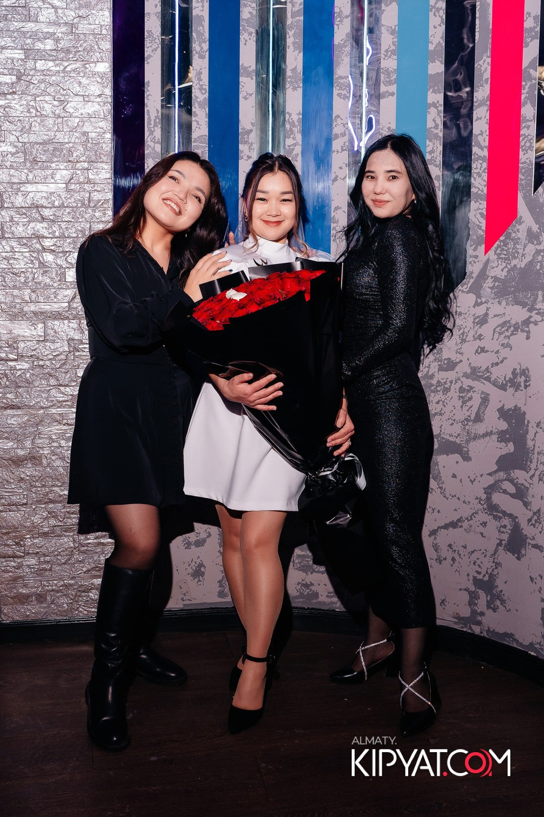 УХО И МЕДВЕДЬ НА ГАГАРИНА. КИПЯТКОМ АЛМАТЫ!