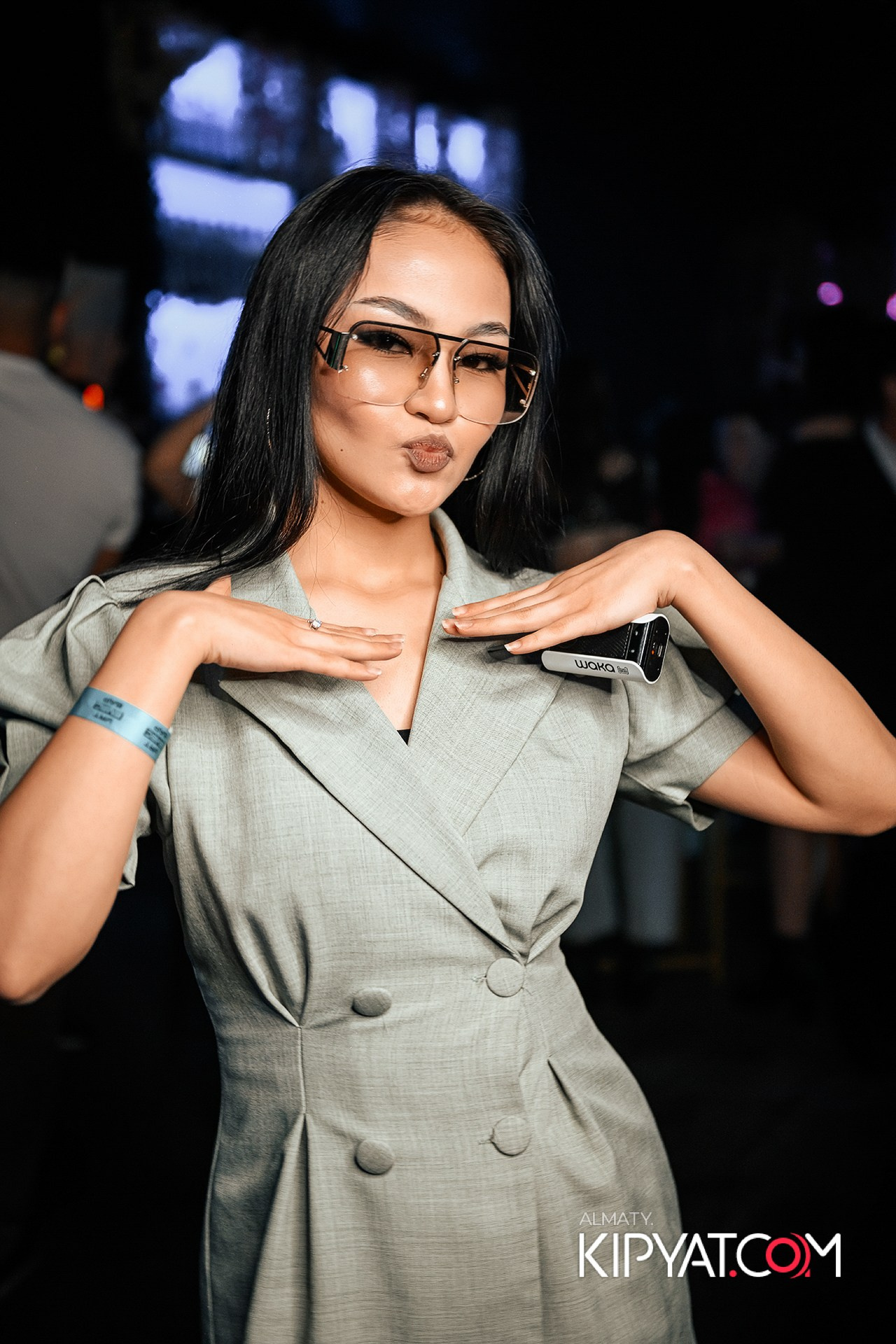 UYAT EMES BAR. КИПЯТКОМ АЛМАТЫ!