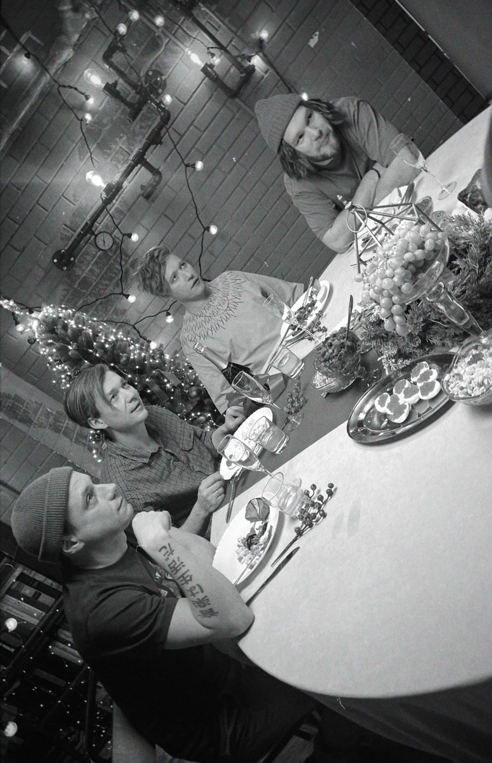 CHAYKA BAND — NEW YEAR CLIP BACKSTAGE. Фотография для артистов