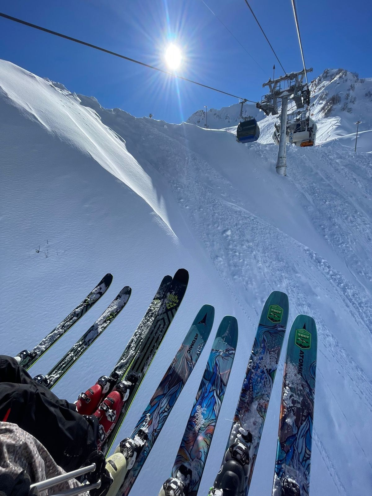 Обучение с инструктором. Инструктор по горным лыжам Василий Жидков