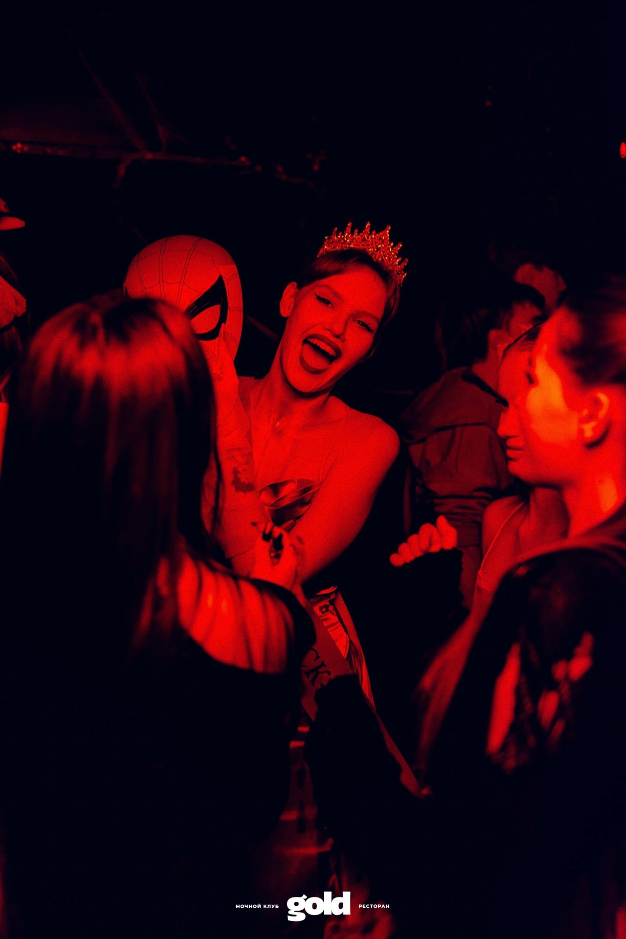 Ночная жизнь Смоленска. Фотограф | Михаил Буш Смоленск