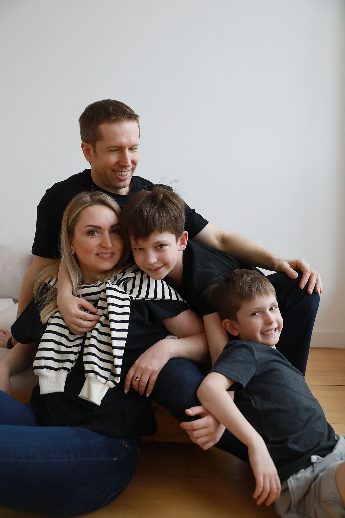 Михаил, Валентина, Ярослав и Тимурчик. Фотограф Тимофеева Юлия