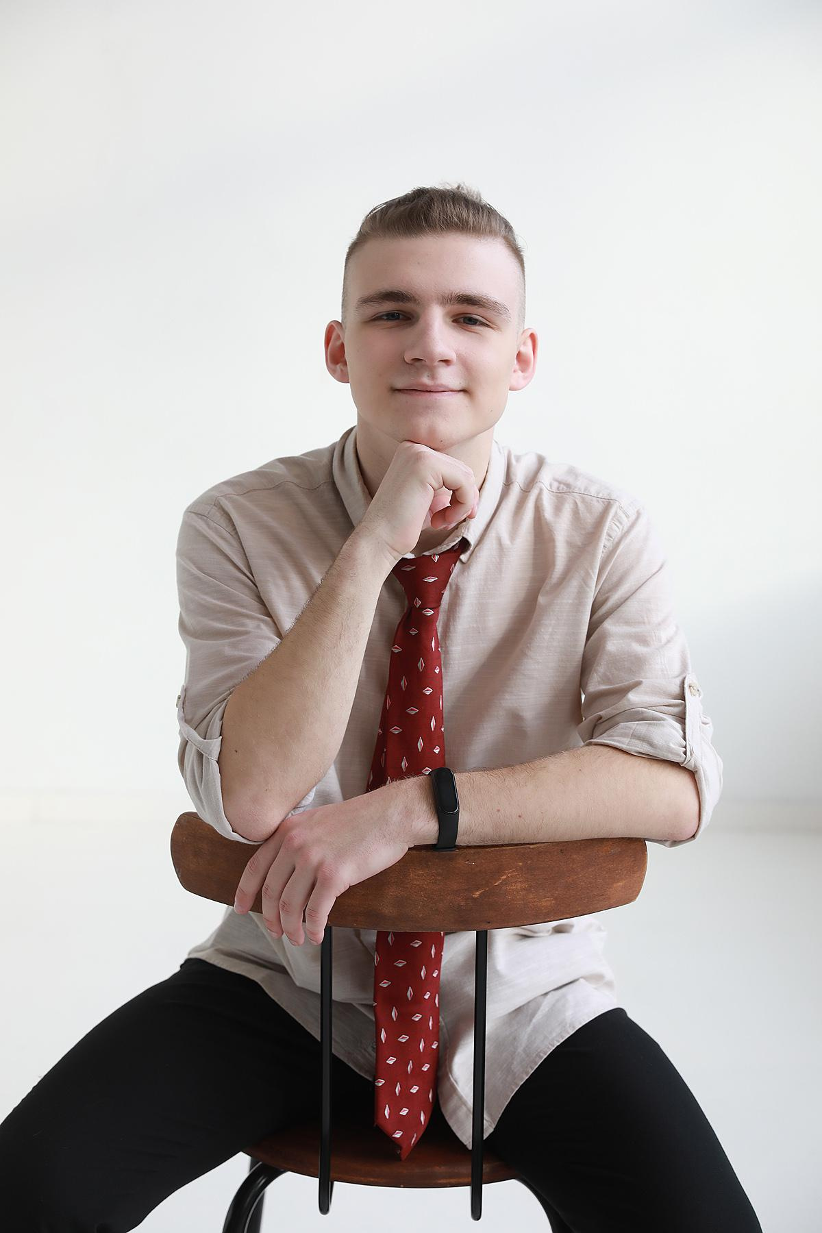 11 класс. Съемка на выпускной альбом в студии. Фотограф Тимофеева Юлия