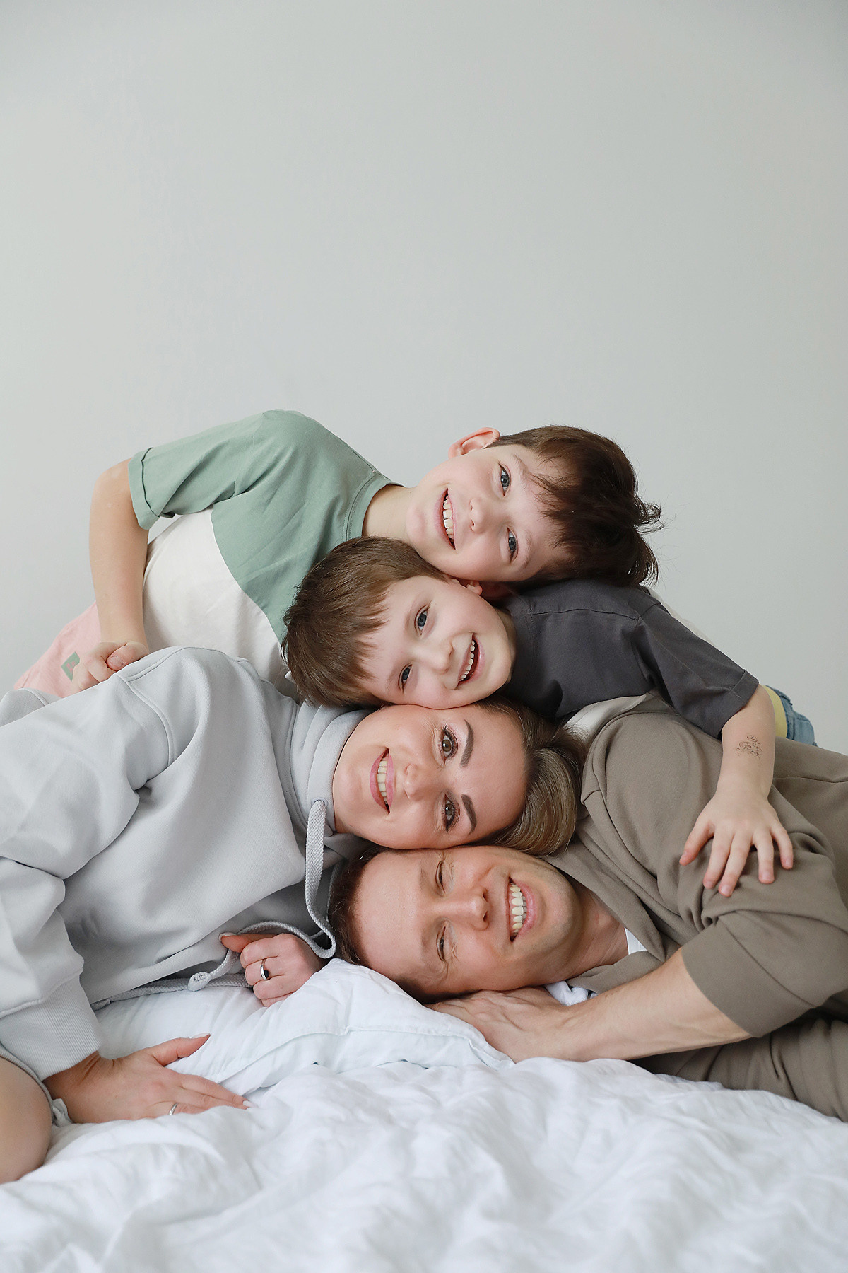 Михаил, Валентина, Ярослав и Тимурчик. Фотограф Тимофеева Юлия