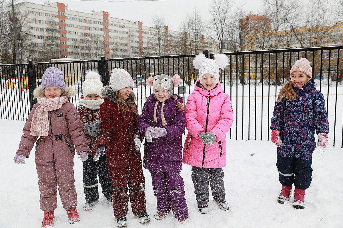 детский сад выпускной альбом дети садик девочки мальчики в саду портреты живые фотографии