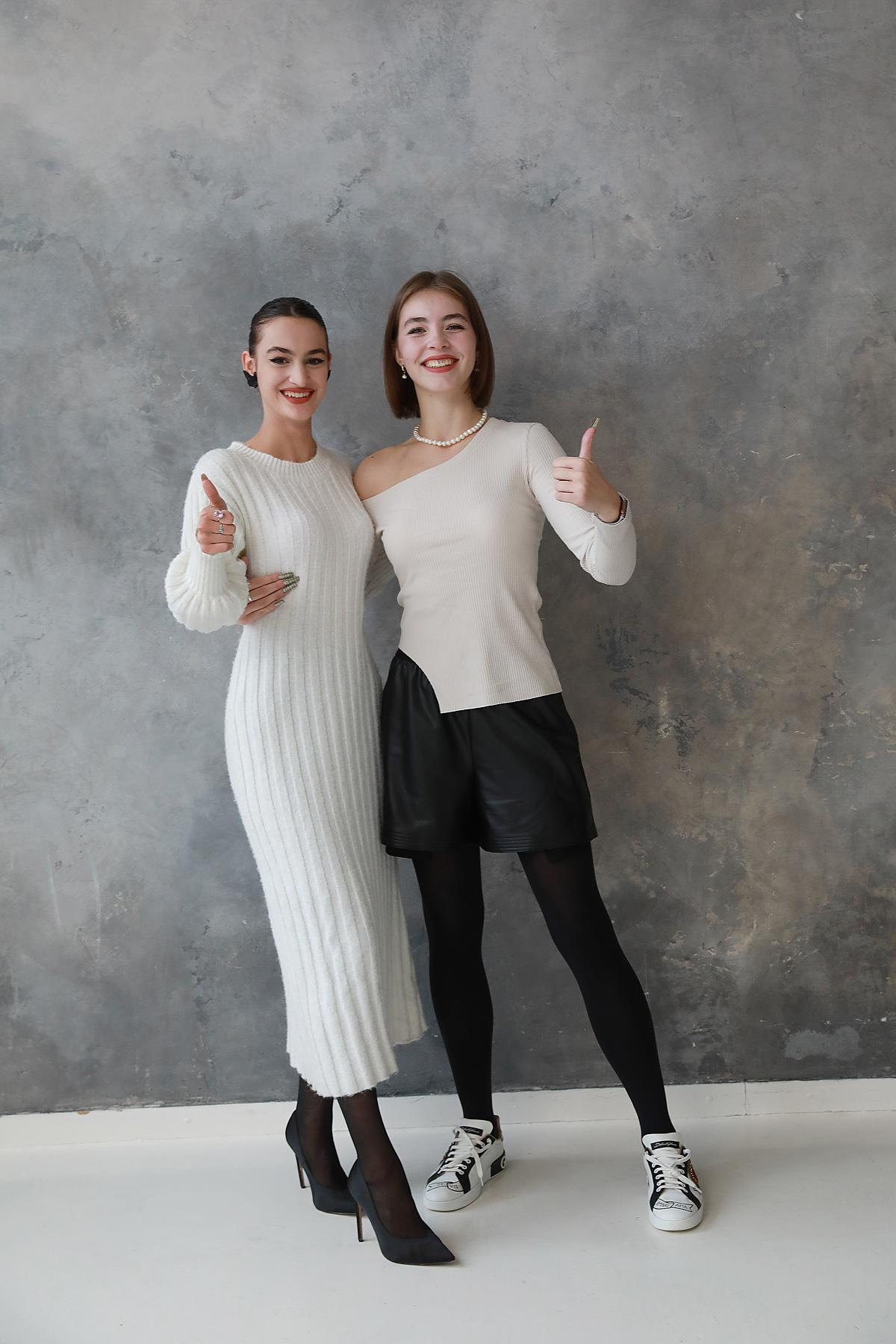 11 класс. Съемка на выпускной альбом в студии. Фотограф Тимофеева Юлия