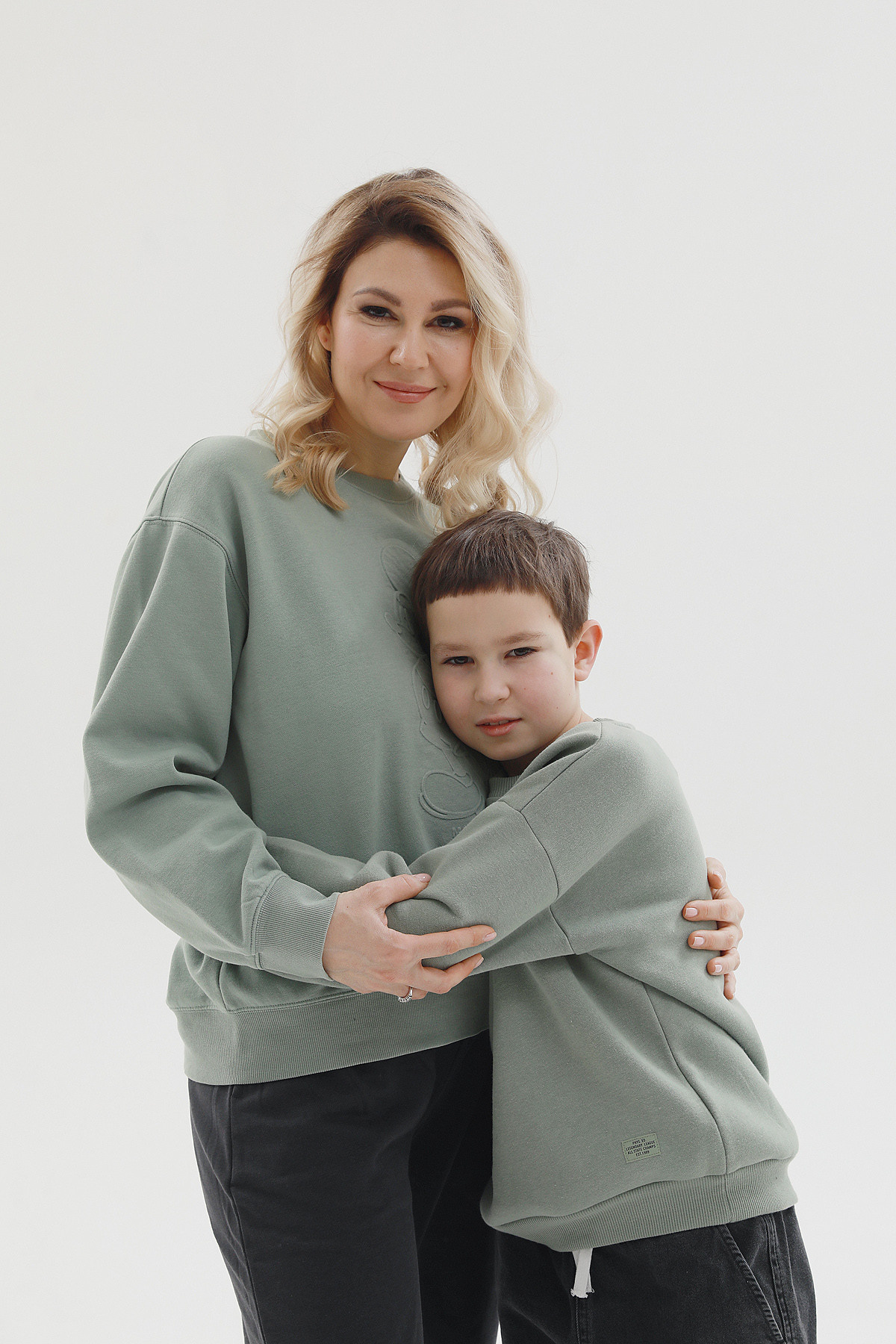 Семейная съемка в студии. Фотограф Тимофеева Юлия