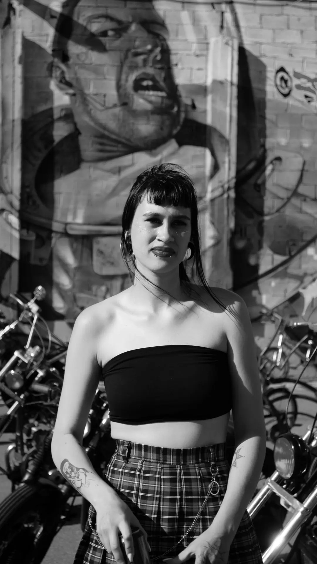 Кристина на байке. Портретный фотограф в Краснодаре Юлия Кудряшова