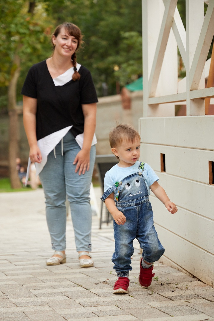 Прогулочные фотосессии. Предметный и контентный фотограф в Москве Курочкина Оксана