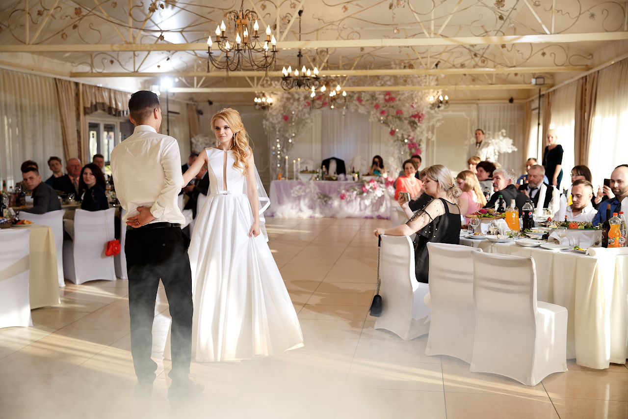 Свадебный день в Витебске Евгения и Анжелики. Свадебный фотограф и видеосъемка в Витебске Андрей Райков