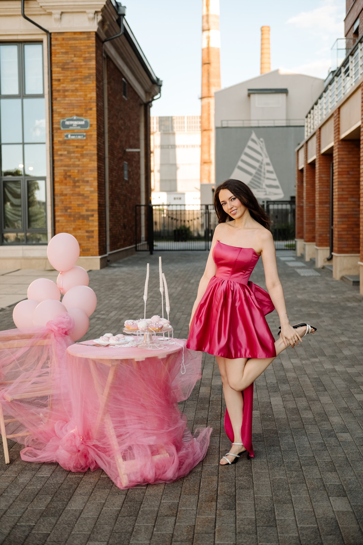 Индивидуальная. На заливе с шарами. Свадебный и сеейный фотограф в Санкт-Петербурге Елена Худякова