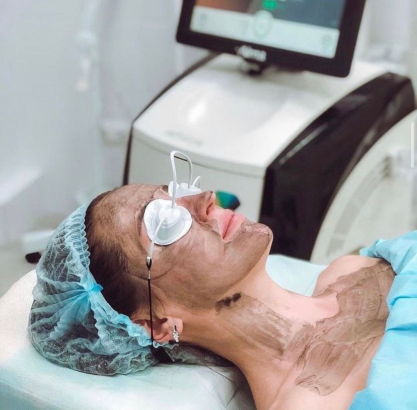 Fleboart Краснодар. Создаю контент для бизнеса- Андрей Корниенко и упаковываю компании и экспертов в Краснодаре