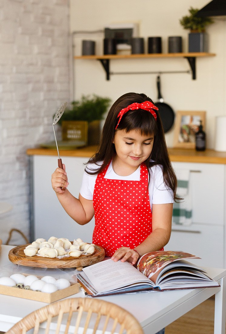 ВЕСЕЛЫЕ ПОВАРЯТА. Выпускные альбомы Красноярск