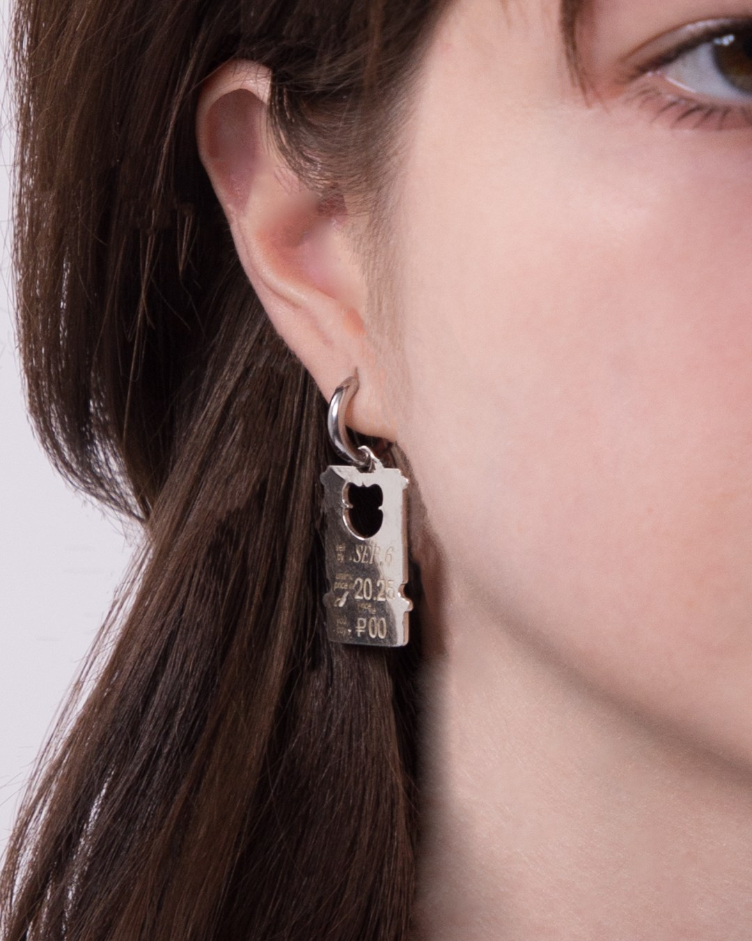 ORGANIC. Andrew Valmus