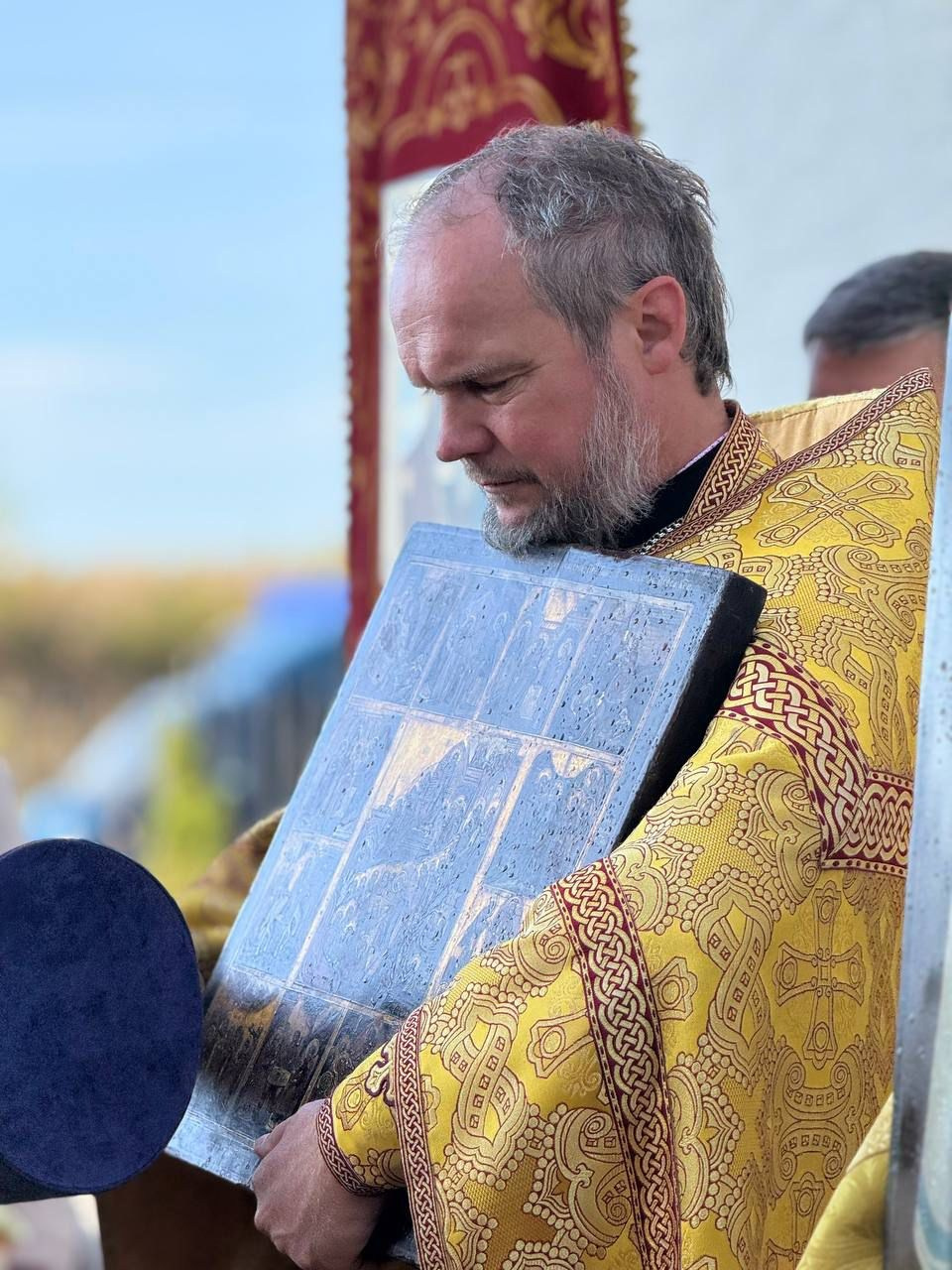 Богослужение в храме Нерукотворного образа Спасителя в Престольный праздник. Саратовское Северо-Западное благочиние