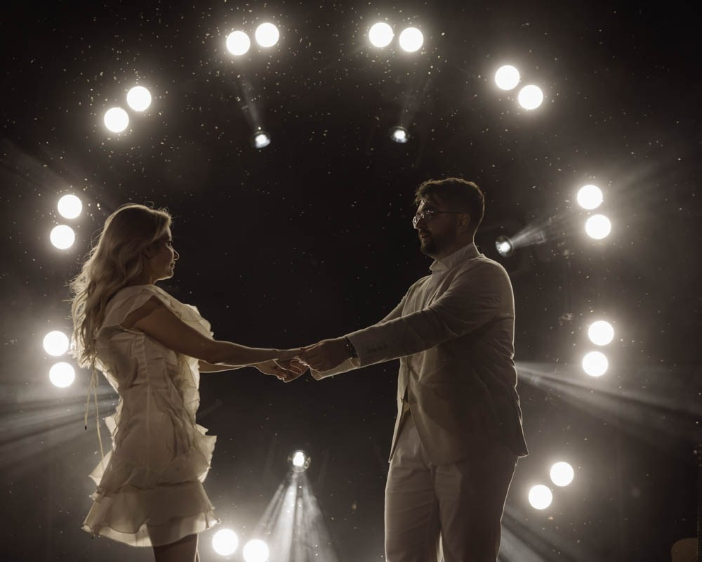 Любовь и ветер. Владимир Киселев — свадебный фотограф в Саратове, Москве и по всему миру