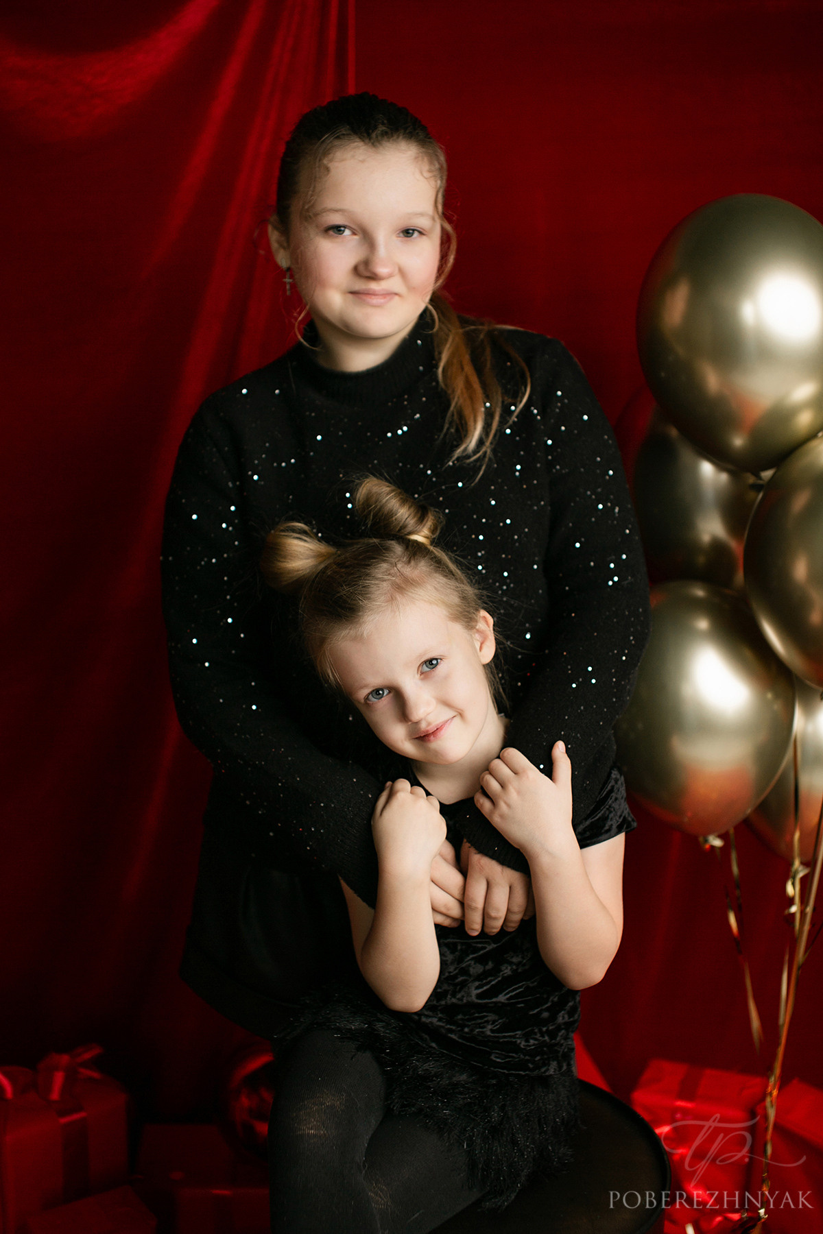 Новогодняя семейная Аня и Вика. Фотограф новорожденных во Владивостоке Татьяна Побережняк