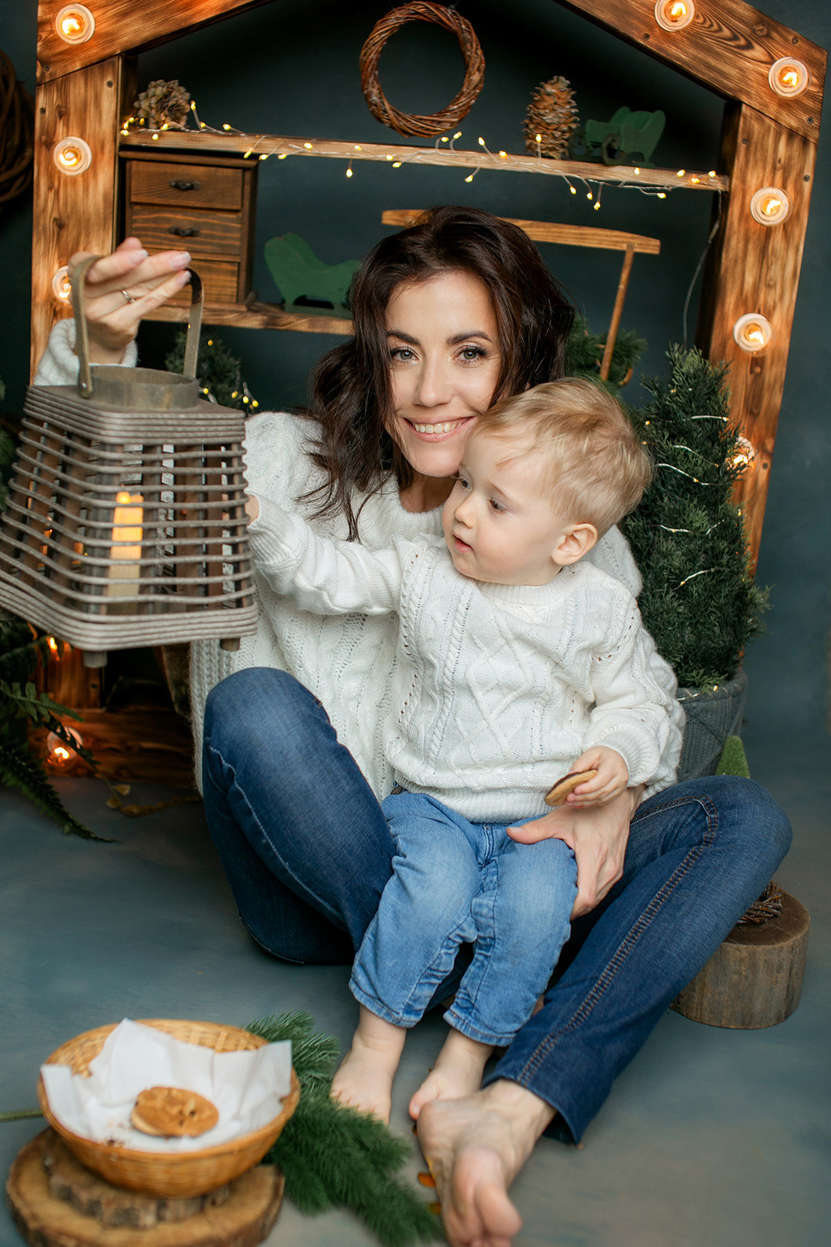 Новогодние Лев и Руслан. Фотограф новорожденных во Владивостоке Татьяна Побережняк