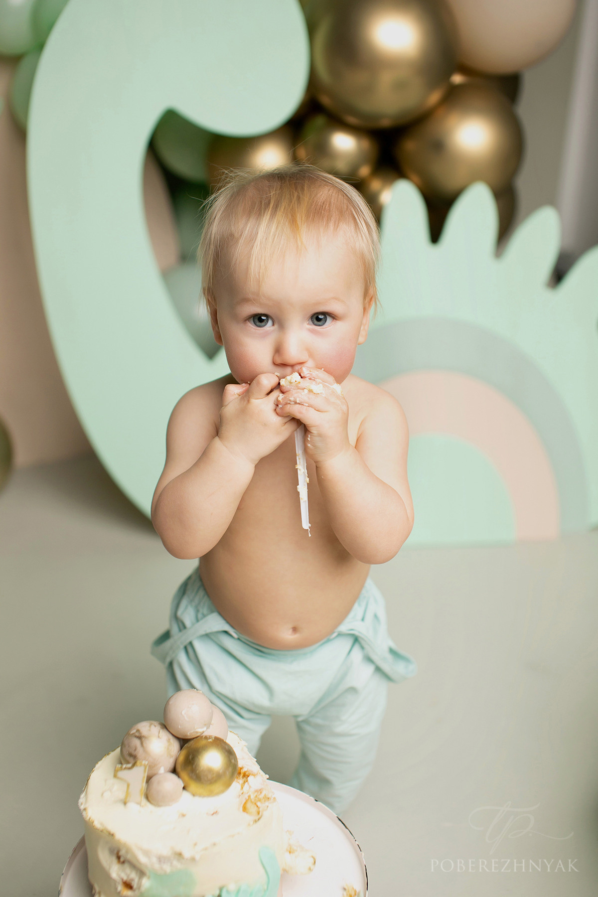 Годик Вове. Фотограф новорожденных во Владивостоке Татьяна Побережняк