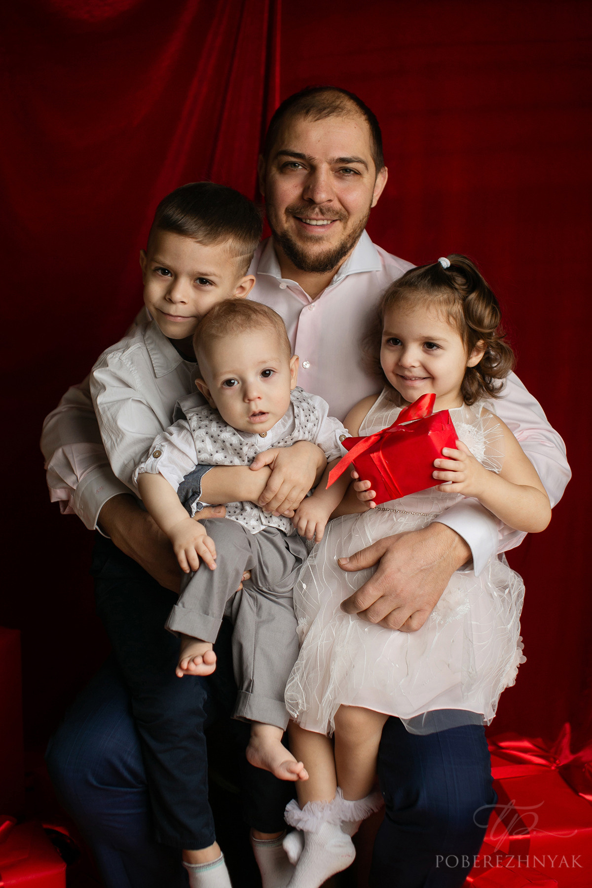 Новогодние Сава,Лиза,Федя. Фотограф новорожденных во Владивостоке Татьяна Побережняк