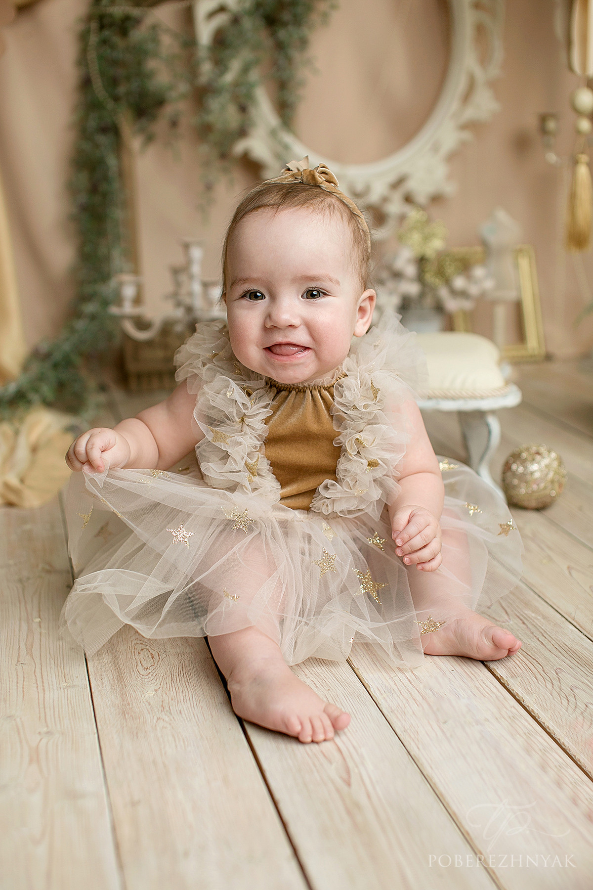 Новогодние Аглая и Демид. Фотограф новорожденных во Владивостоке Татьяна Побережняк