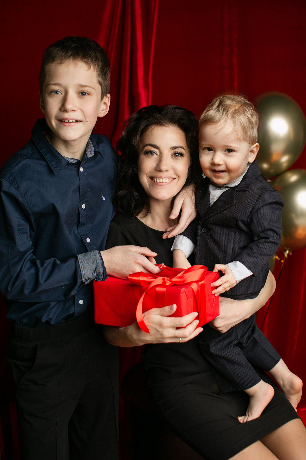 Новогодние Лев и Руслан. Фотограф новорожденных во Владивостоке Татьяна Побережняк