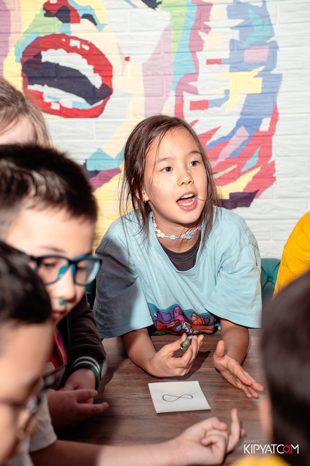 КВЕСТ-ШОУ AMONG US -ИГРА В КАЛЬМАРА. КИПЯТКОМ АЛМАТЫ!