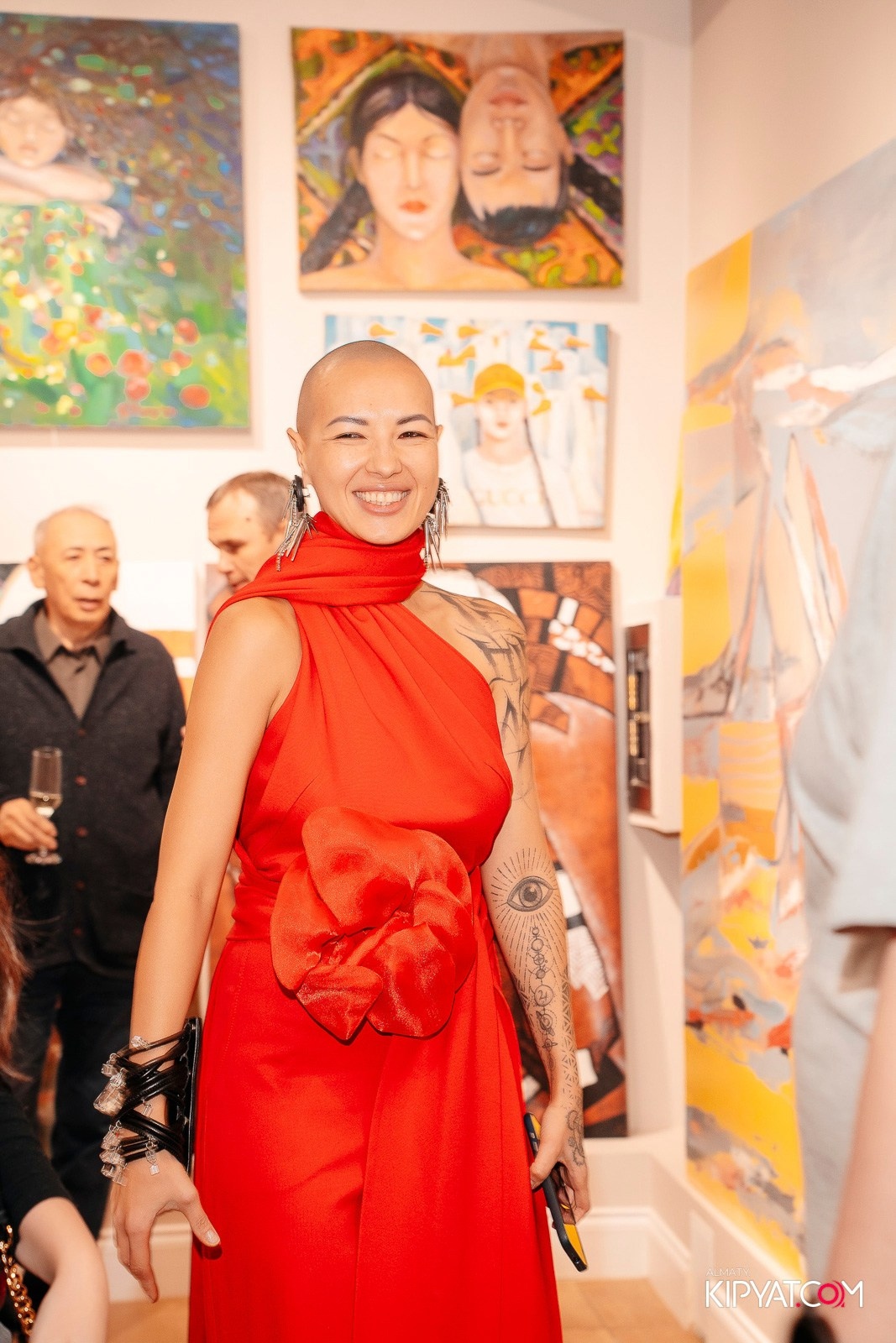 ОТКРЫТИЕ ХУДОЖЕСТВЕННОЙ ГАЛЕРЕИ ETNA ART LAB. КИПЯТКОМ АЛМАТЫ! Фотосъемка мероприятий в Алматы