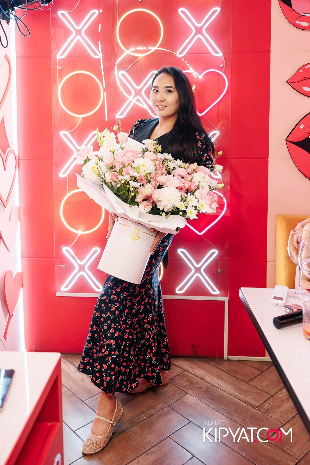 ЗАЯ, НА БИС. КИПЯТКОМ АЛМАТЫ!