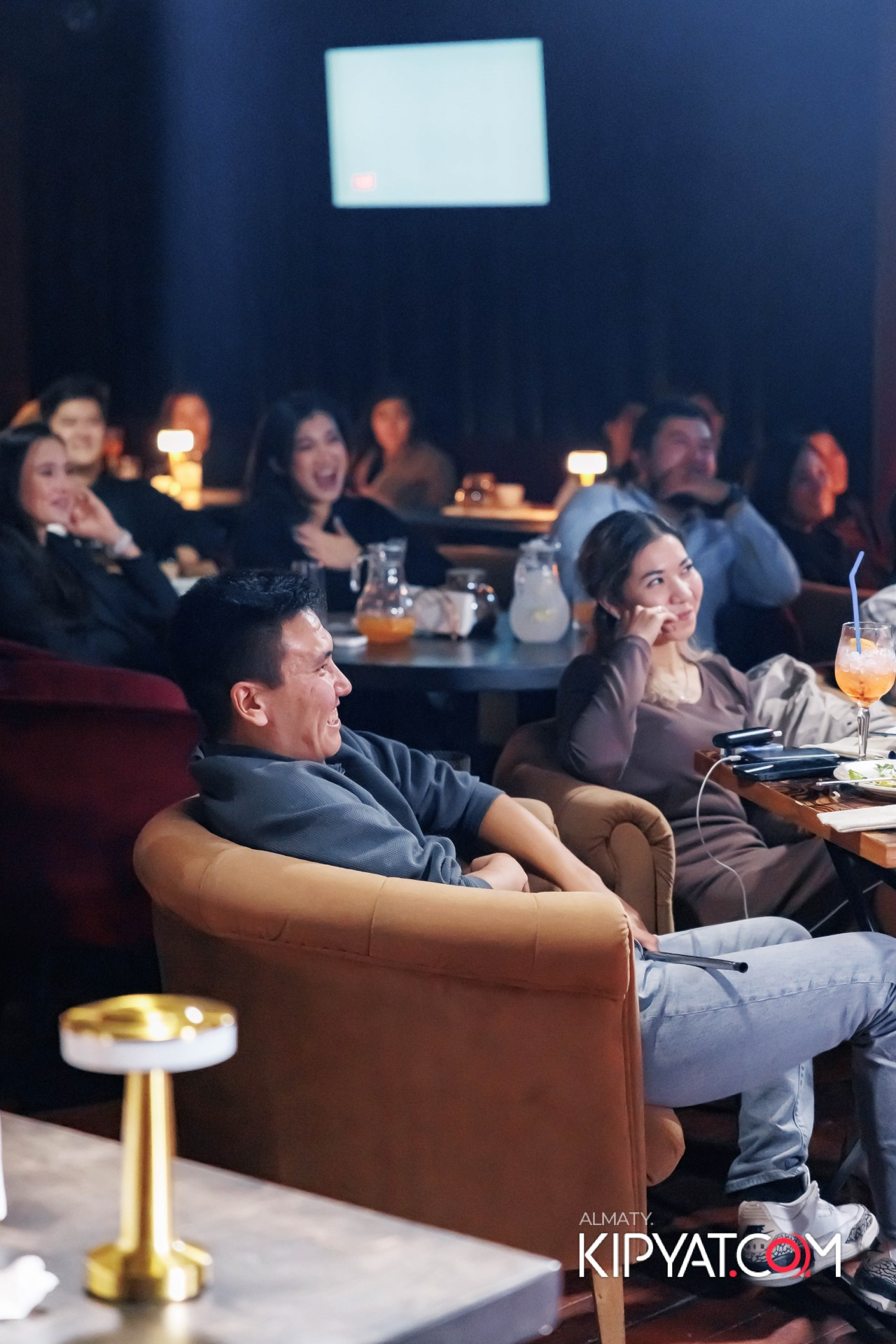 СОЛЬНЫЙ STAND UP КОНЦЕРТ АЛЕКСАНДРА МЕРКУЛЬ. КИПЯТКОМ АЛМАТЫ!